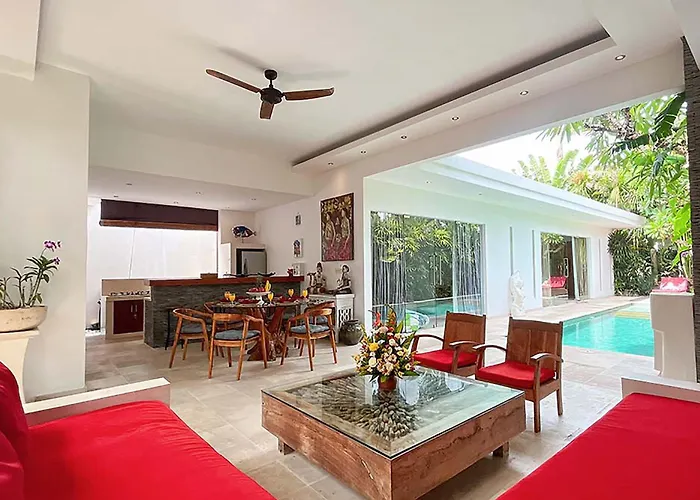 Villa Kallayaan By Optimum Bali, 10 Mn Walk Oberoi Street Seminyak