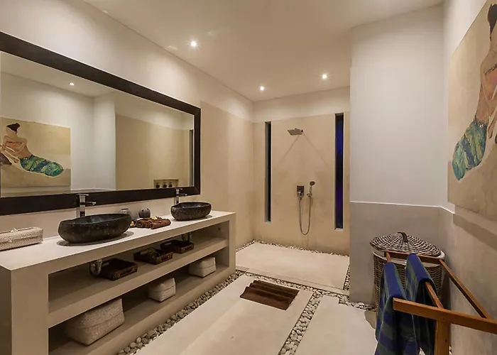 Villa Kallayaan By Optimum Bali, 10 Mn Walk Oberoi Street *